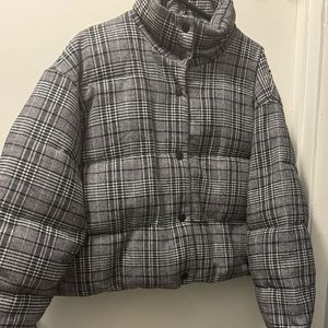 A new day cropped puffer coat woman’s size xl